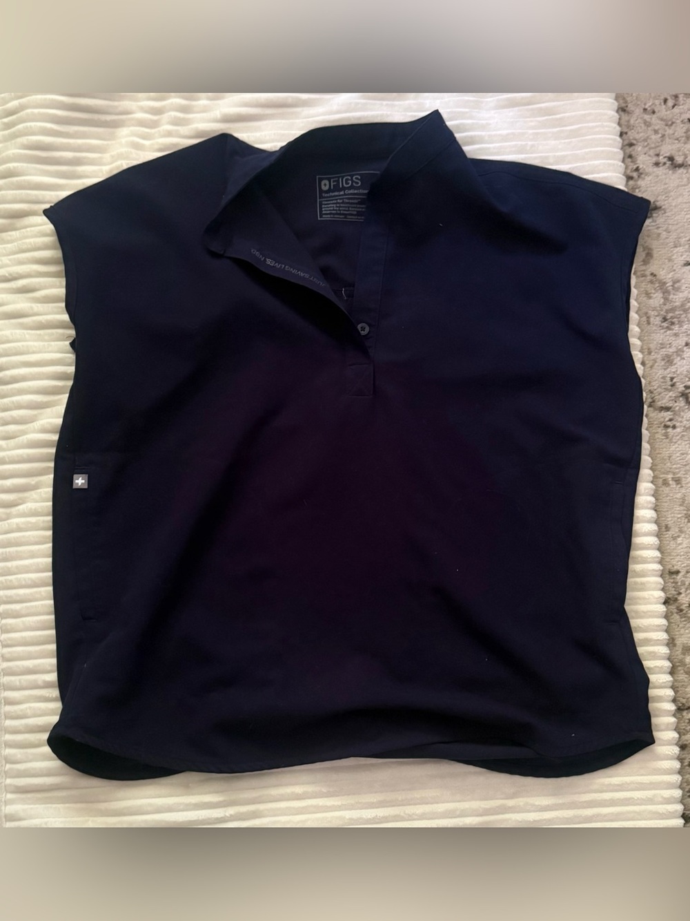 FIGS Men’s Navy Quarter-Placket Polo